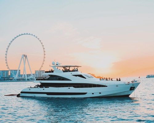 Superyacht with BBQ, alcoholic drinks and a swim in the sea